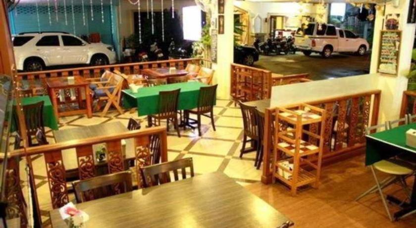 Triple Rund Place Hotel Patong Екстериор снимка
