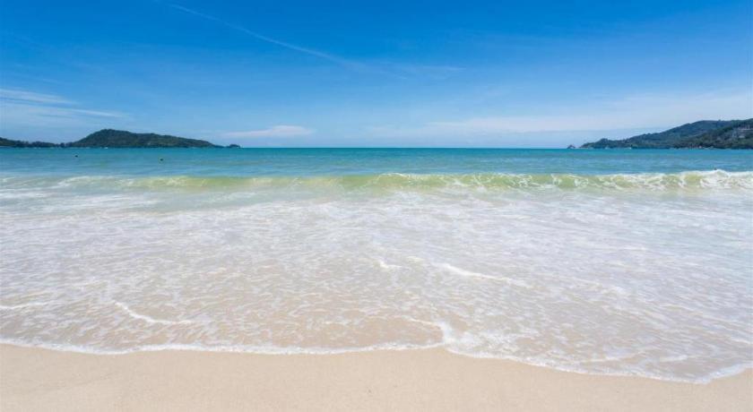 Triple Rund Place Hotel Patong Екстериор снимка